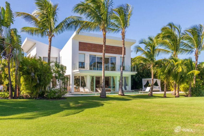 Villa Waterfall in Cocotal, Bavaro